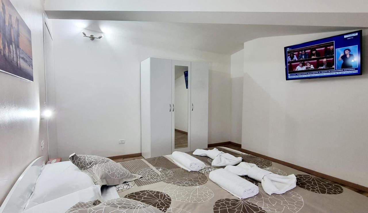 Guest Holiday Mandra 12 E 13 Reggio nell'Emilia Exterior foto
